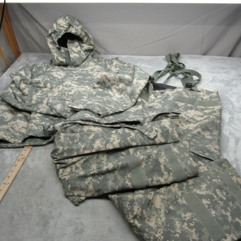 US Military Overgarment‎ Suit Mens L/M Digital Camo Chemical Protective w/Gloves